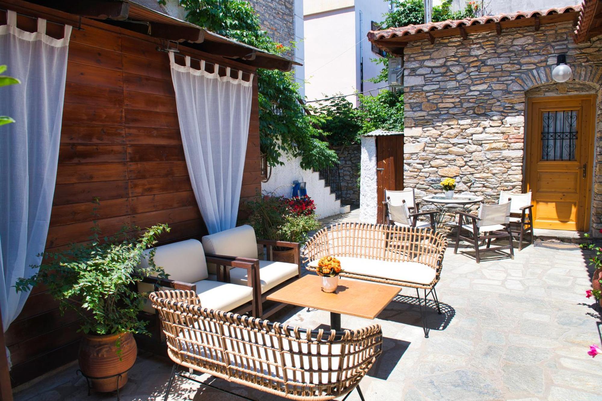 Naftilos Guest House カラ・ネラ エクステリア 写真