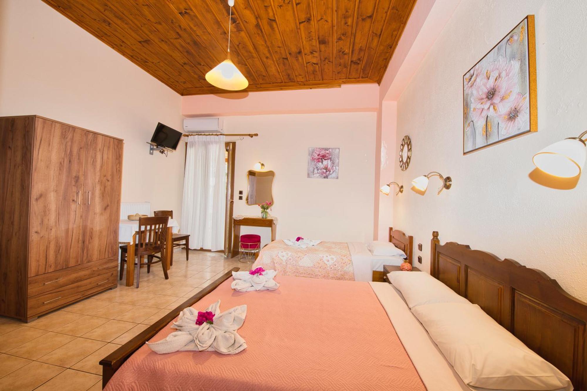 Naftilos Guest House カラ・ネラ エクステリア 写真