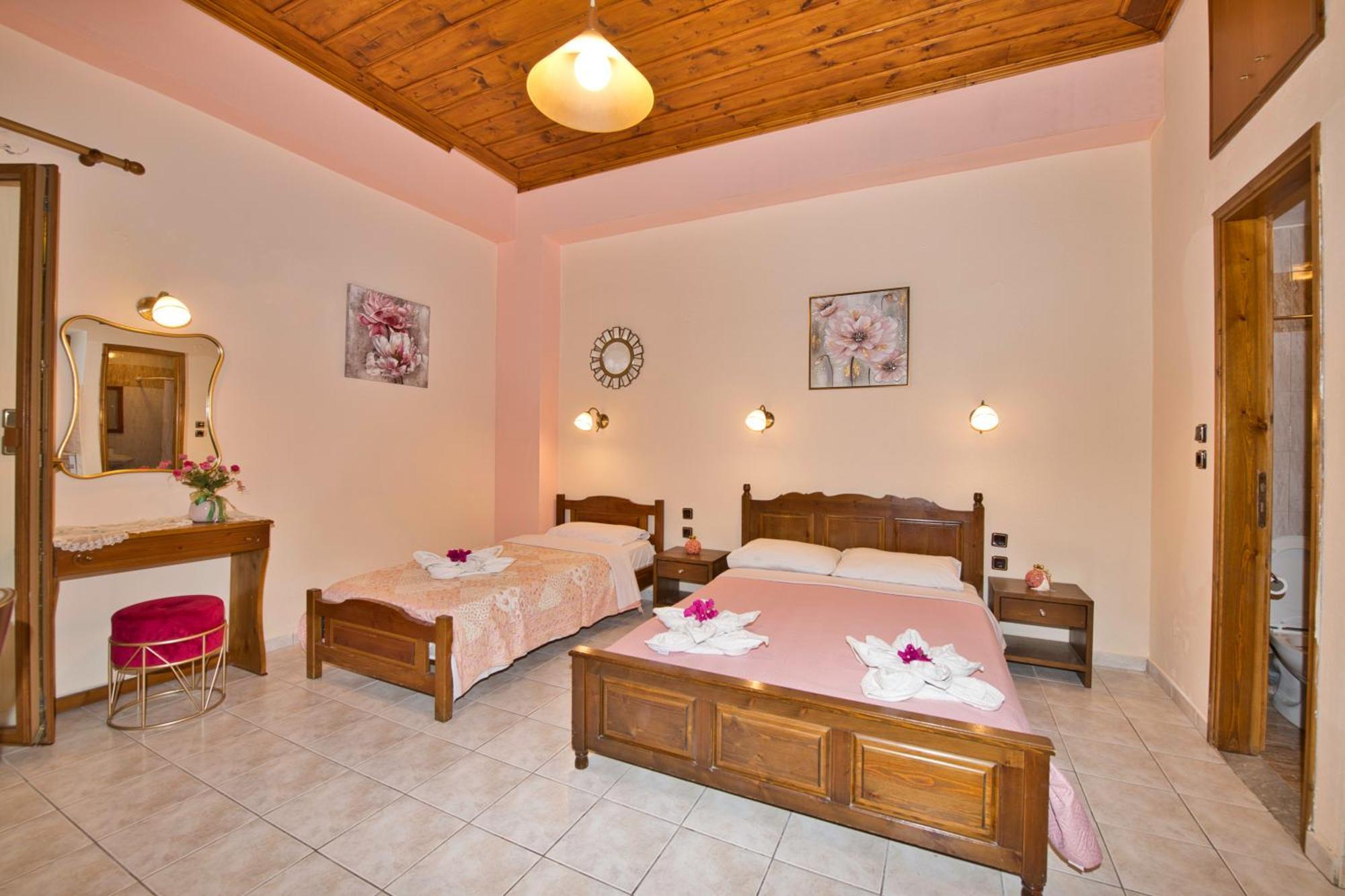 Naftilos Guest House カラ・ネラ エクステリア 写真