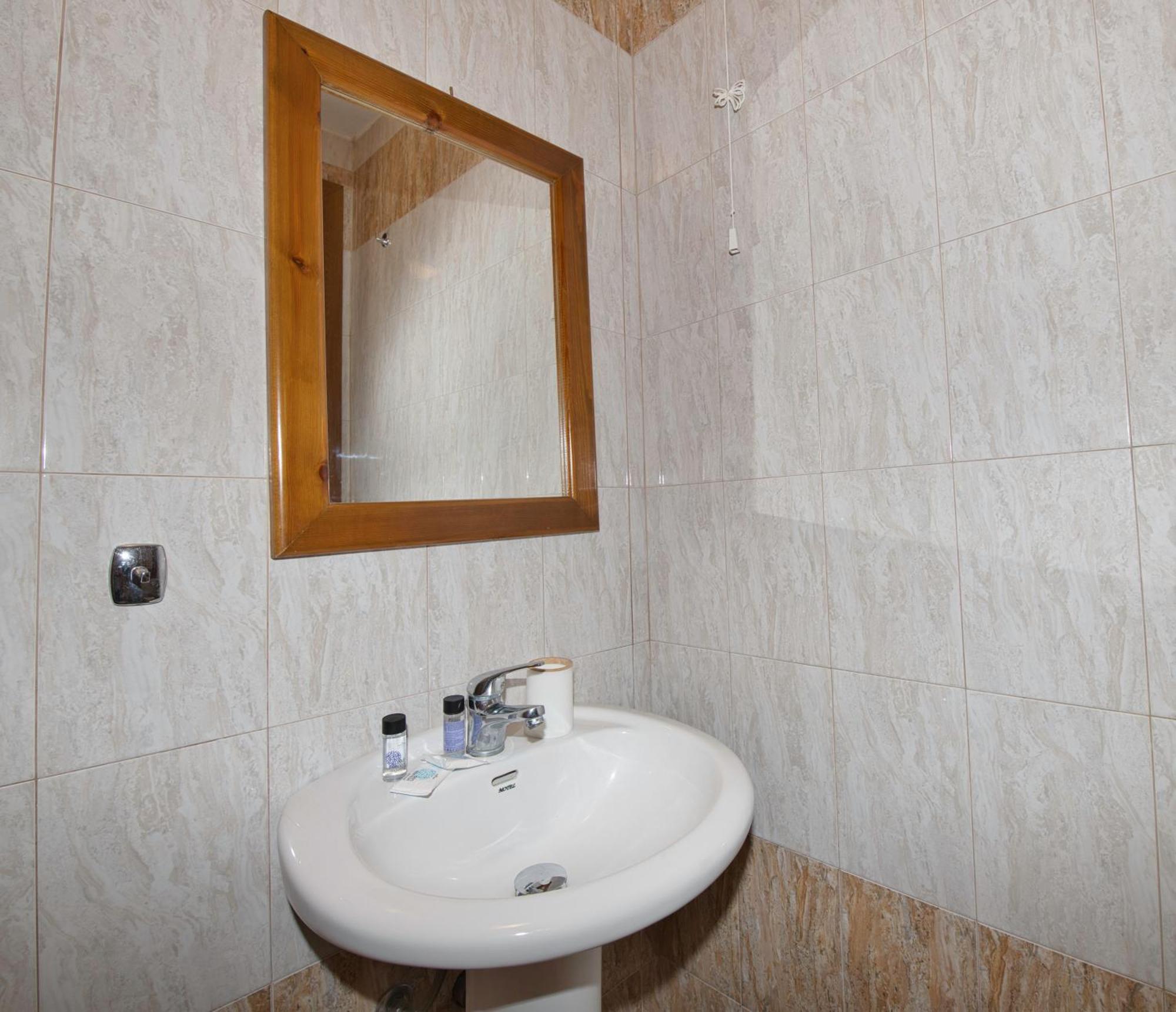 Naftilos Guest House カラ・ネラ エクステリア 写真