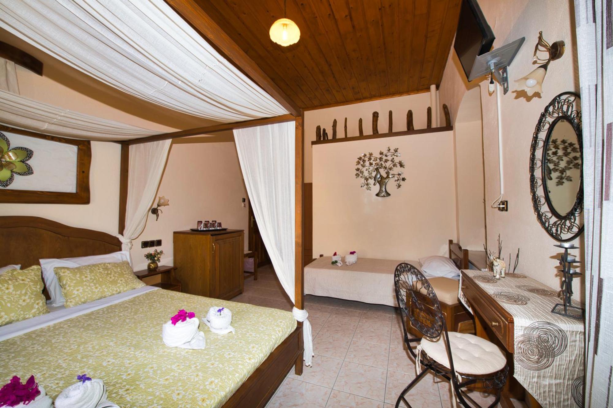Naftilos Guest House カラ・ネラ エクステリア 写真