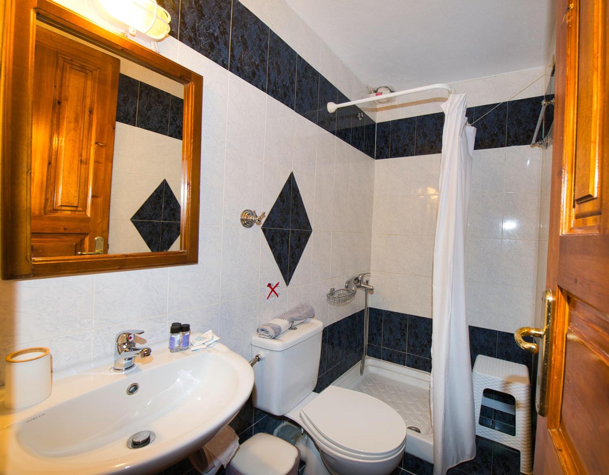 Naftilos Guest House カラ・ネラ エクステリア 写真